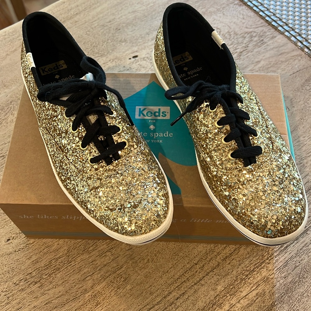 Ked’s Kate Spade 7.5 Gold Glitter Satin Laces